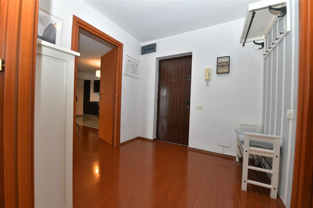 Apartament Lux 1 Mai Pod Bucharest Exterior photo